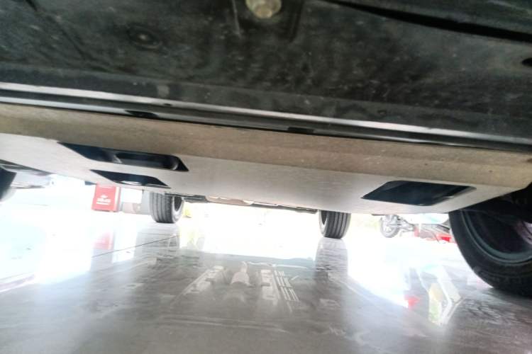 Used Nissan Kicks 2019 1.5L CVT Smart Connect Luxury Edition Chassis Front