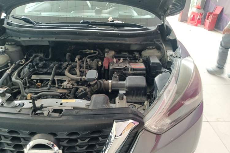 Used Nissan Kicks 2019 1.5L CVT Smart Connect Luxury Edition Engine Bay Left