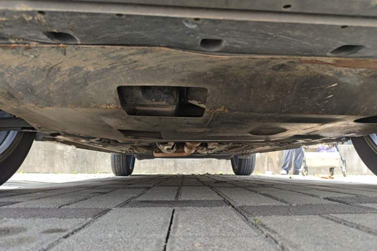Used Nissan Kicks 2019 1.5L CVT Smart Connect Luxury Edition Chassis Front