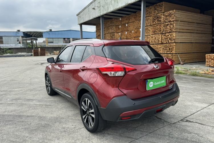 Used Nissan Kicks 2019 1.5L CVT Cool Enjoy Edition Exterior 5