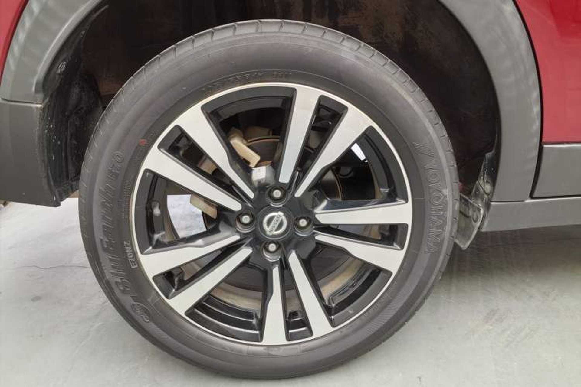 Used Nissan Kicks 2019 1.5L CVT Smart Connect Luxury Edition Exterior 6