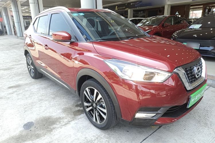 Used Nissan Kicks 2019 1.5L CVT Cool Enjoy Edition Front Right 45 Deg