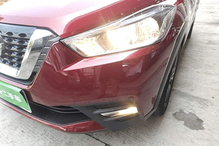 Used Nissan Kicks 2019 1.5L CVT Cool Enjoy Edition Left Front Headlight