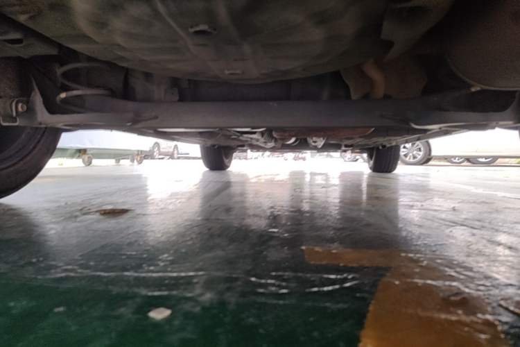 Used Nissan Kicks 2019 1.5L CVT Smart Connect Luxury Edition Chassis Rear