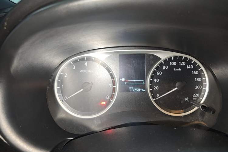 Used Nissan Kicks 2019 1.5L CVT Cool Enjoy Edition Instrument Cluster