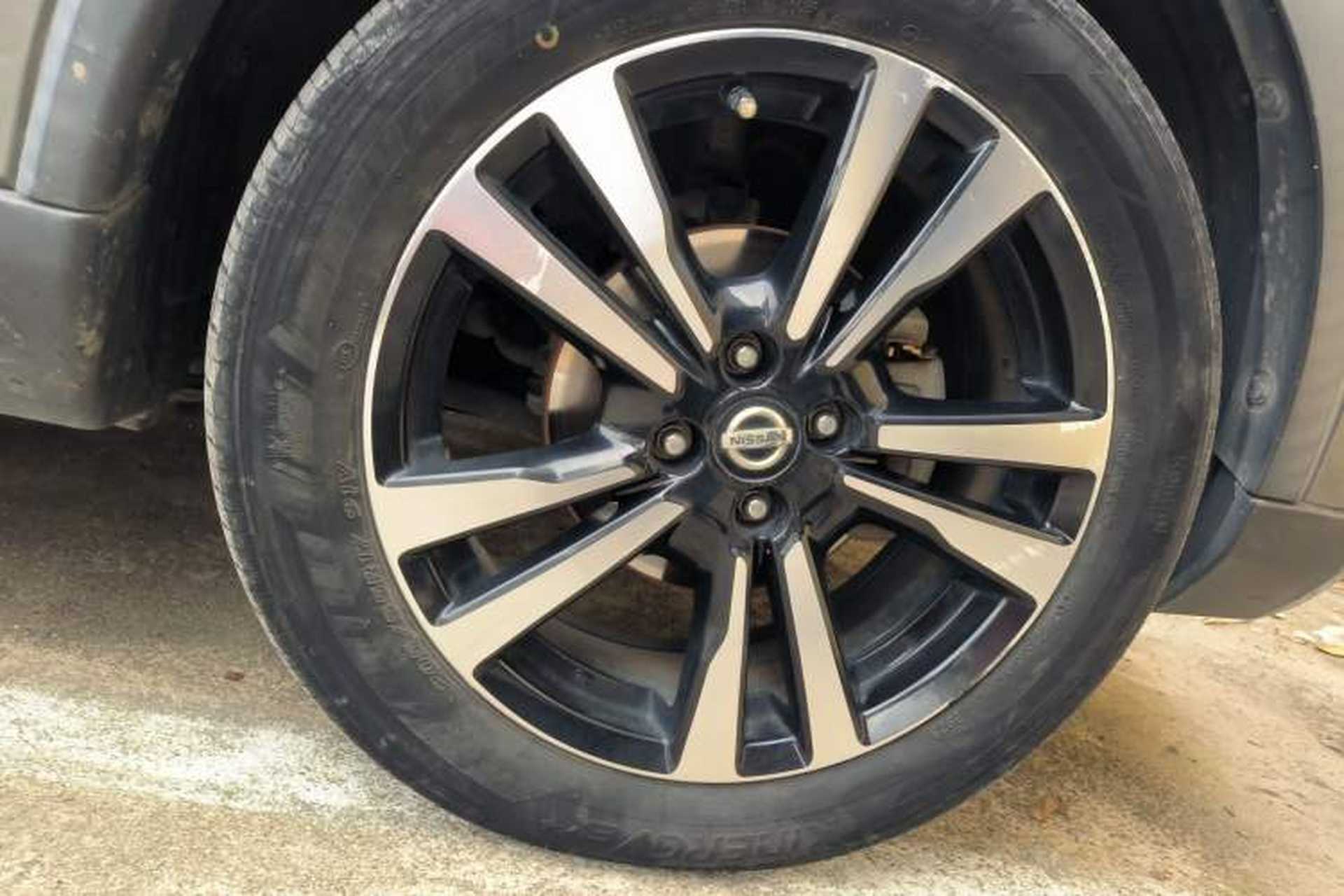 Used Nissan Kicks 2019 1.5L CVT Cool Enjoy Edition Right Front Wheel Hub