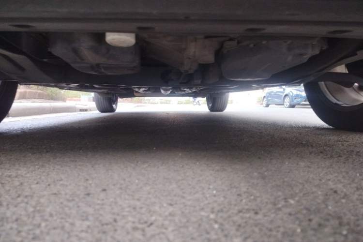 Used Nissan Kicks 2019 1.5L CVT Smart Connect Luxury Edition Chassis Front
