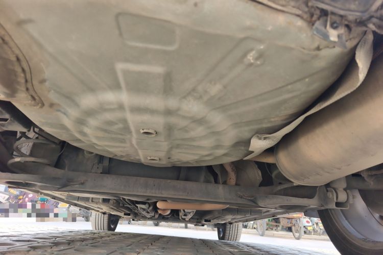 Used Nissan Kicks 2019 1.5L CVT Smart Connect Luxury Edition Chassis Rear