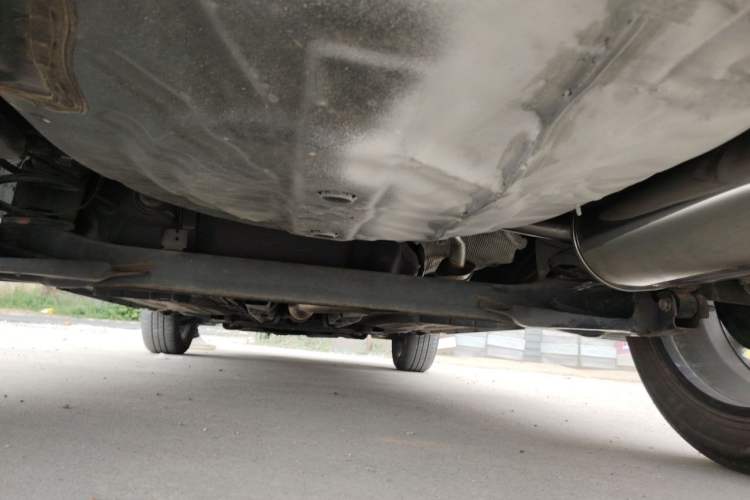 Used Nissan Kicks 2019 1.5L CVT Smart Connect Luxury Edition Chassis Rear