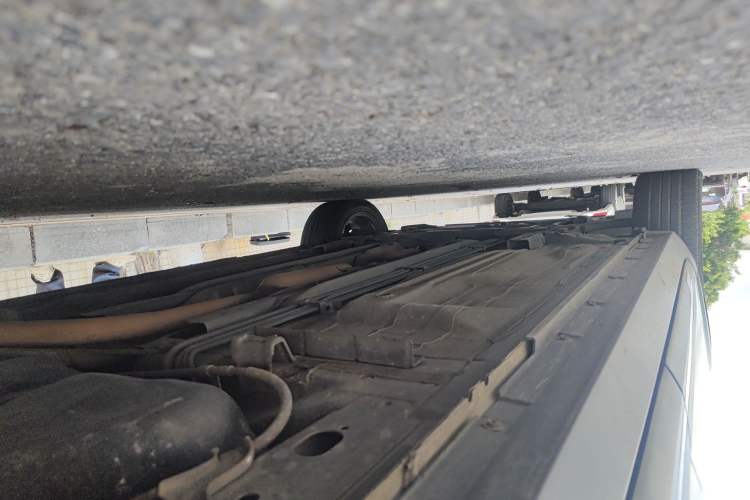 Used Nissan Kicks 2019 1.5L CVT Smart Connect Luxury Edition Chassis Rear Left