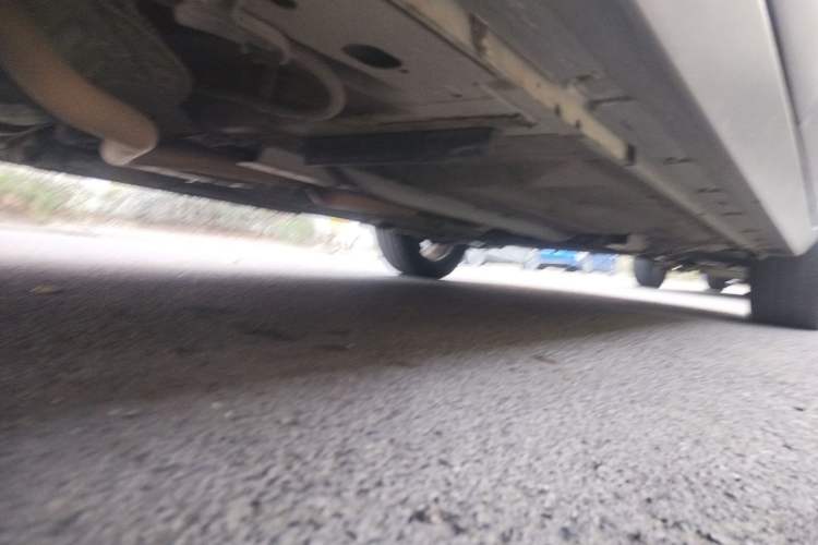 Used Nissan Kicks 2019 1.5L CVT Smart Connect Luxury Edition Chassis Rear Right