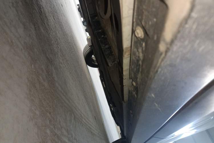 Used Nissan Kicks 2019 1.5L CVT Smart Connect Luxury Edition Chassis Rear Right