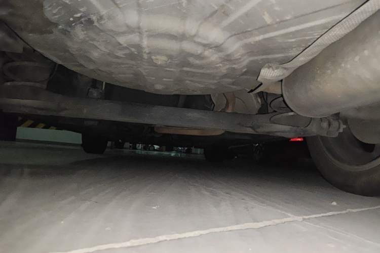 Used Nissan Kicks 2019 1.5L CVT Smart Connect Deluxe Edition Chassis Rear