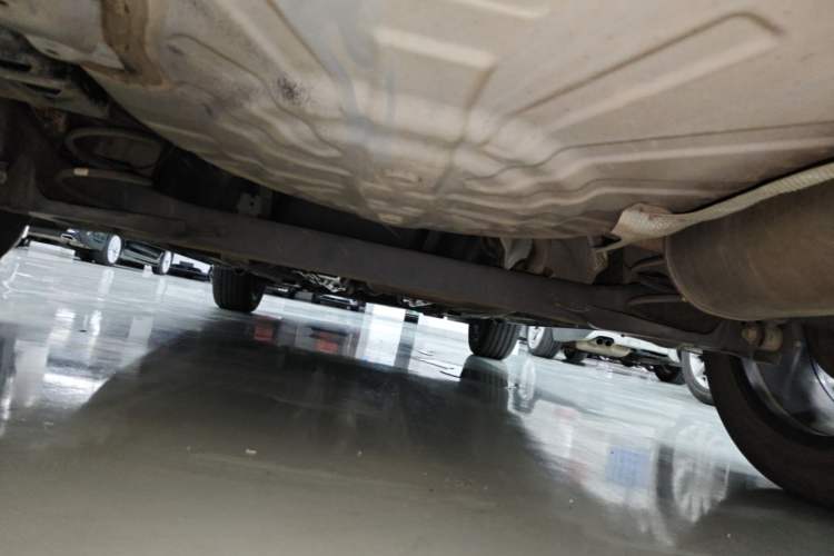 Used Nissan Kicks 2019 1.5L CVT Smart Connect Luxury Edition Chassis Rear