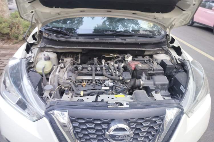Used Nissan Kicks 2019 1.5L CVT Smart Connect Luxury Edition Engine Bay