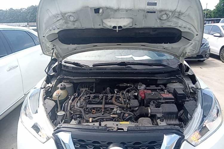Used Nissan Kicks 2019 1.5L CVT Smart Connect Luxury Edition Engine Bay