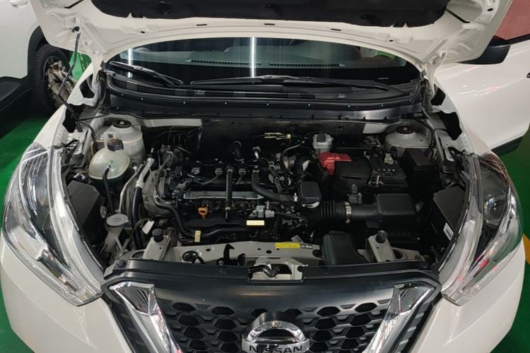Used Nissan Kicks 2019 1.5L Manual Cool Edition Engine Bay