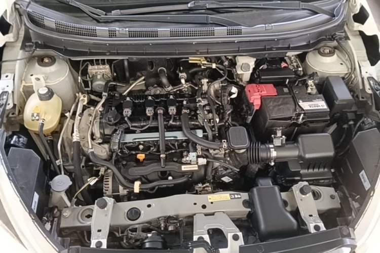 Used Nissan Kicks 2019 1.5L CVT Smart Connect Luxury Edition Engine Bay