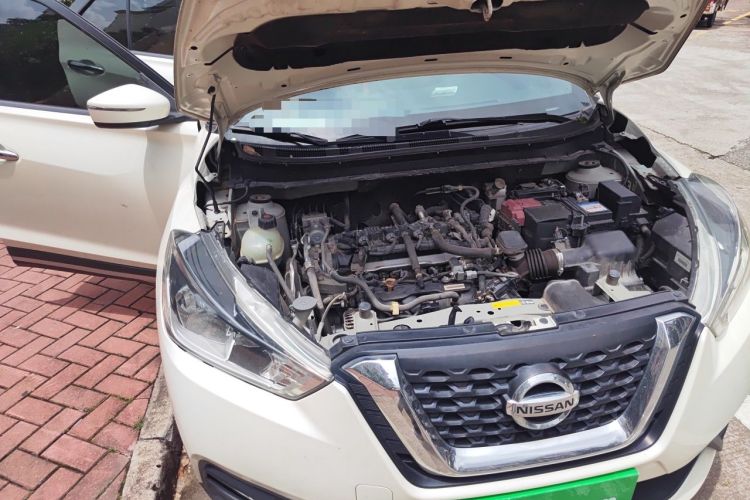 Used Nissan Kicks 2019 1.5L CVT Smart Connect Luxury Edition Engine Bay Right
