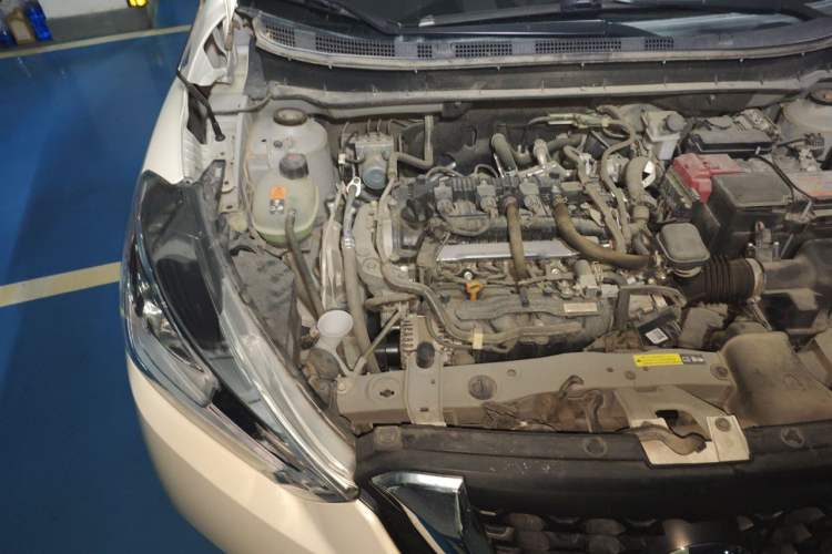 Used Nissan Kicks 2019 1.5L CVT Smart Connect Luxury Edition Engine Bay Right