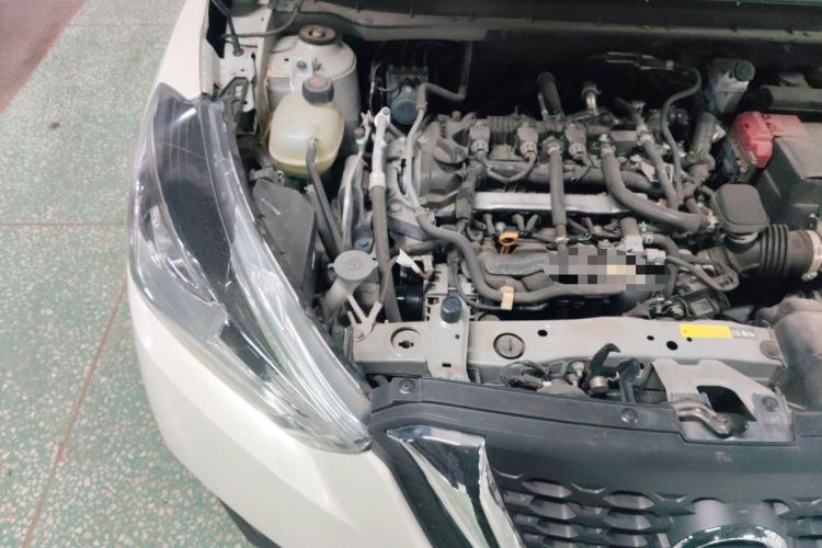 Used Nissan Kicks 2019 1.5L CVT Smart Connect Luxury Edition Engine Bay Right