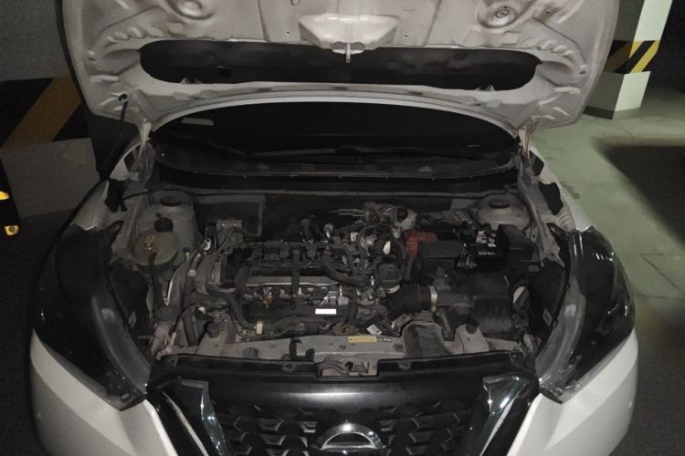 Used Nissan Kicks 2019 1.5L CVT Smart Connect Deluxe Edition Engine Bay