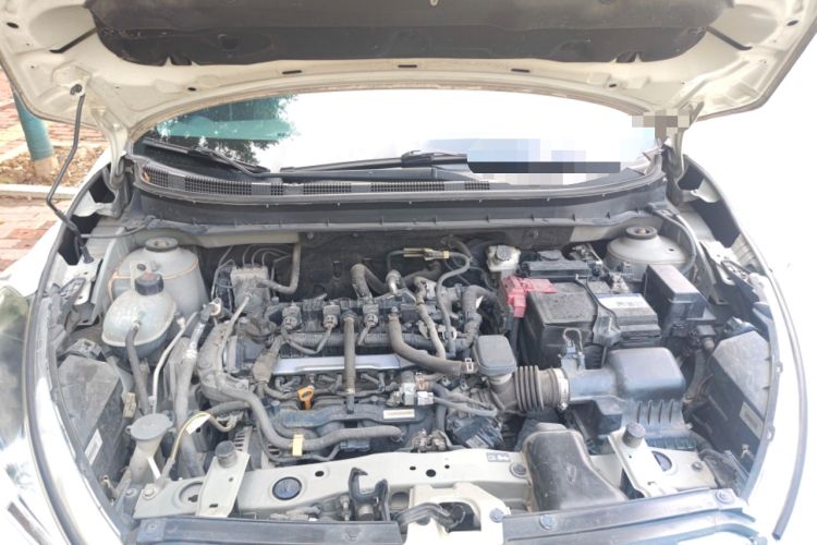 Used Nissan Kicks 2019 1.5L CVT Smart Connect Luxury Edition Engine Bay