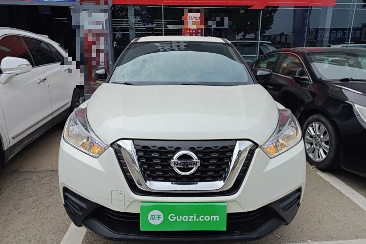 Used Nissan Kicks 2019 1.5L Manual Cool Edition Exterior 1