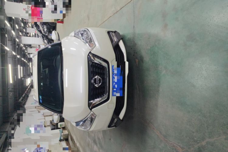 Used Nissan Kicks 2019 1.5L CVT Smart Connect Luxury Edition Exterior 1