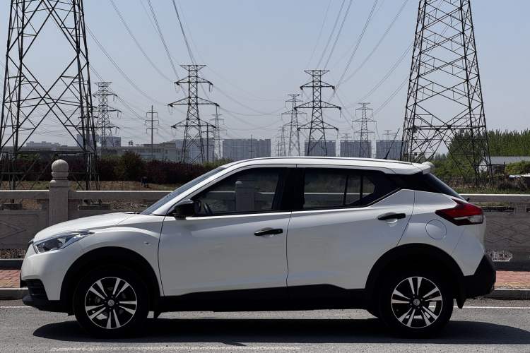 Used Nissan Kicks 2019 1.5L Manual Cool Edition Exterior 7