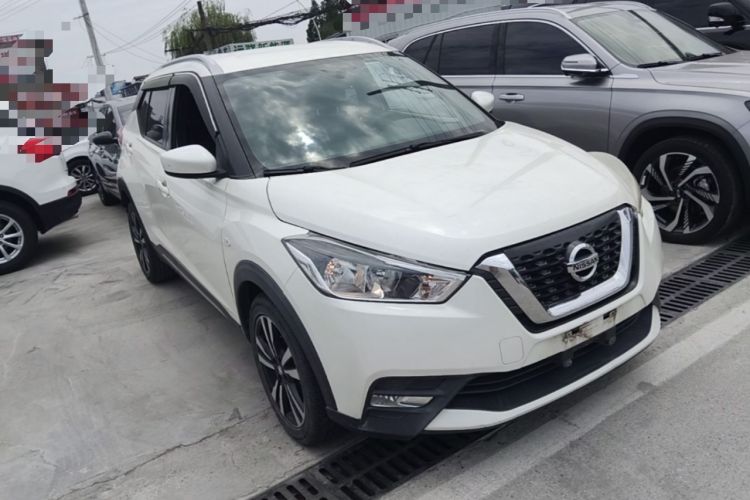 Used Nissan Kicks 2019 1.5L CVT Cool Enjoy Edition Front Right 45 Deg