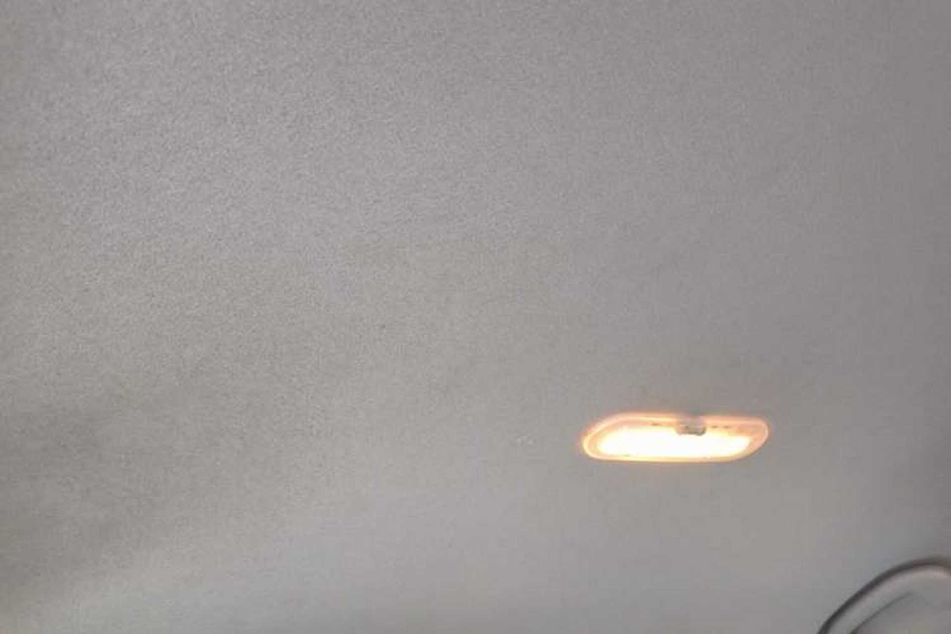Used Nissan Kicks 2019 1.5L CVT Smart Connect Luxury Edition Headliner