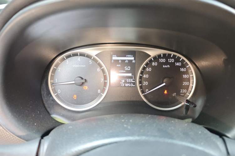 Used Nissan Kicks 2019 1.5L Manual Cool Edition Instrument Cluster