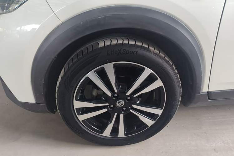 Used Nissan Kicks 2019 1.5L CVT Cool Enjoy Edition Left Front Wheel Hub