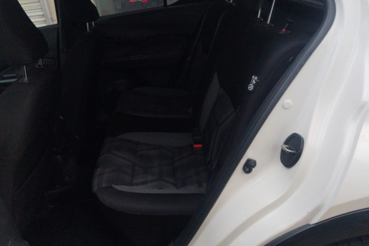 Used Nissan Kicks 2019 1.5L Manual Cool Edition Left Rear Seat