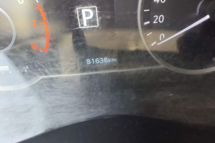 Used Nissan Kicks 2019 1.5L CVT Smart Connect Luxury Edition Odometer Close Up