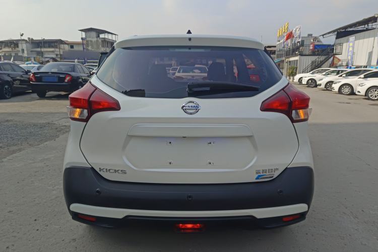 Used Nissan Kicks 2019 1.5L CVT Smart Connect Luxury Edition Rear