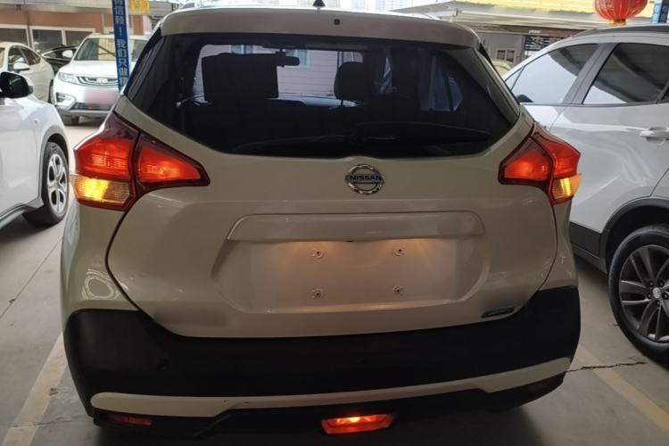Used Nissan Kicks 2019 1.5L CVT Smart Connect Luxury Edition Rear