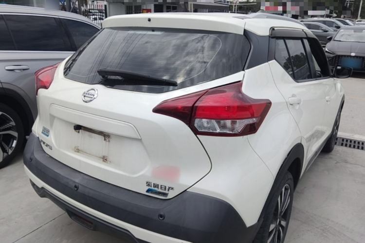 Used Nissan Kicks 2019 1.5L CVT Cool Enjoy Edition Rear Right 45 Deg