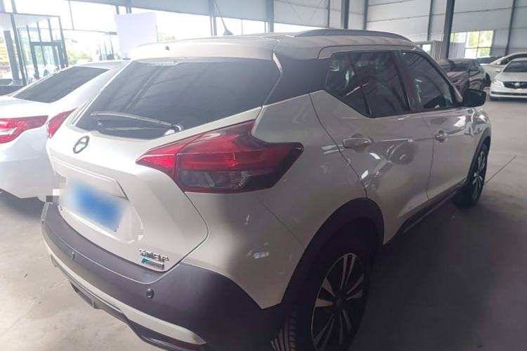 Used Nissan Kicks 2019 1.5L CVT Cool Enjoy Edition Rear Right 45 Deg