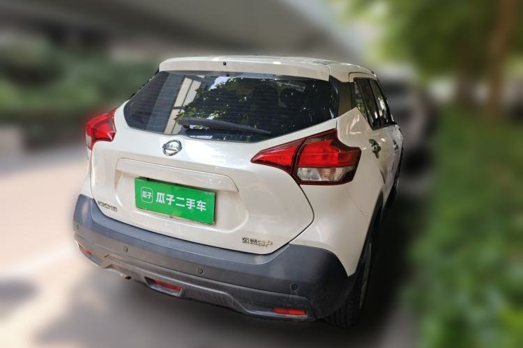 Used Nissan Kicks 2019 1.5L Manual Cool Edition Rear Right 45 Deg