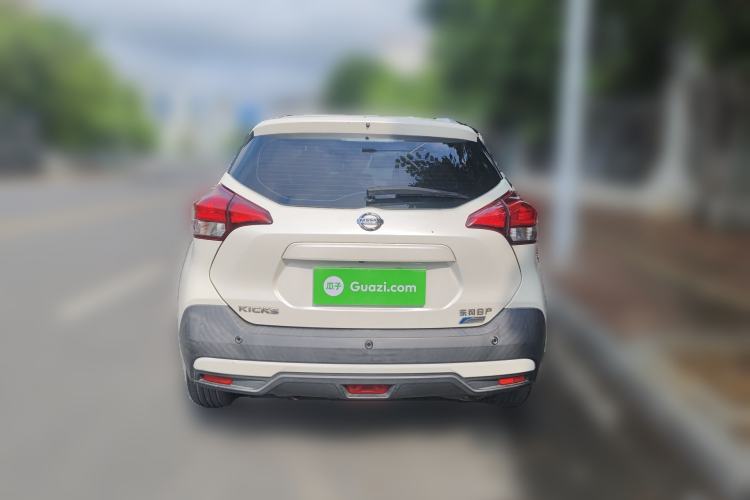 Used Nissan Kicks 2019 1.5L CVT Smart Connect Luxury Edition Rear