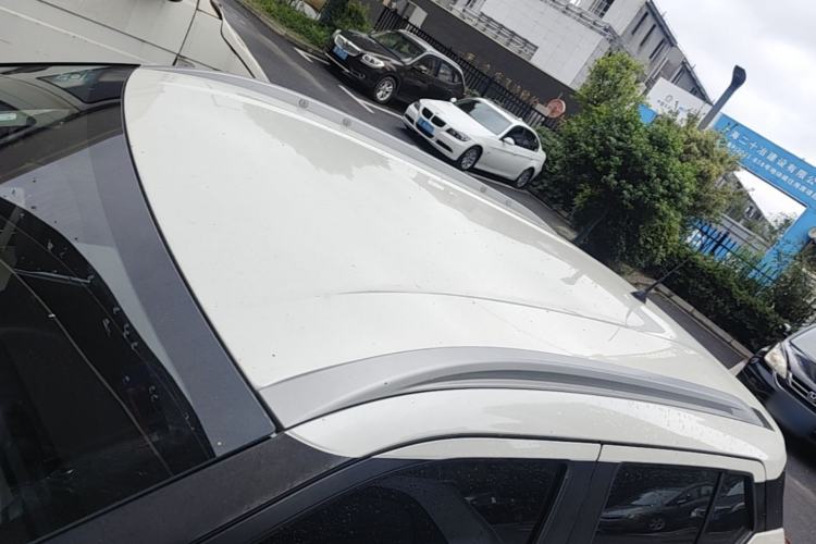 Used Nissan Kicks 2019 1.5L CVT Smart Connect Luxury Edition Roof