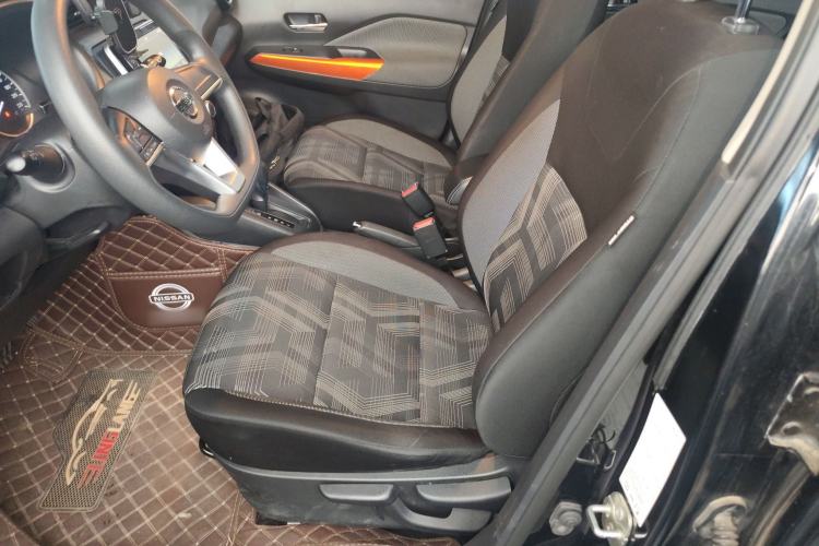 Used Nissan Kicks 2020 1.5L XL CVT Cool Enjoyment Edition Left Front Seat