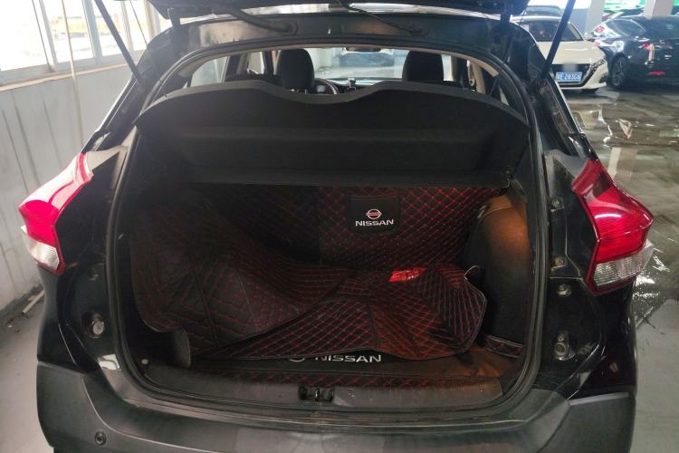 Used Nissan Kicks 2020 1.5L XL CVT Cool Enjoyment Edition Trunk