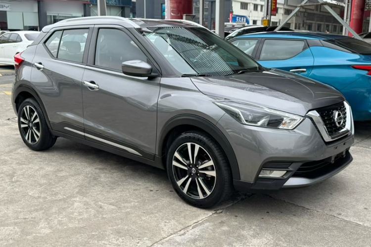Used Nissan Kicks 2020 1.5L XV CVT Smart Connect Luxury Edition Exterior 4