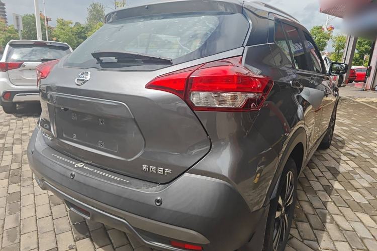Used Nissan Kicks 2020 1.5L XL CVT Cool Enjoyment Edition Exterior 5