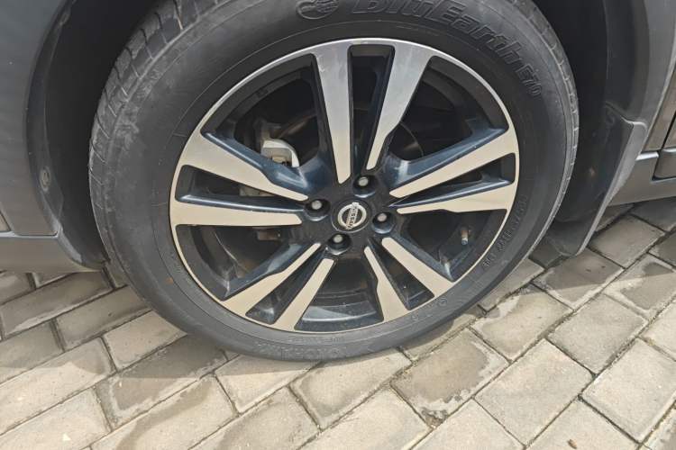 Used Nissan Kicks 2020 1.5L XL CVT Cool Enjoyment Edition Exterior 7