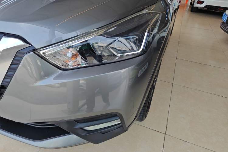 Used Nissan Kicks 2020 1.5L XV CVT Smart Connect Luxury Edition Left Front Headlight
