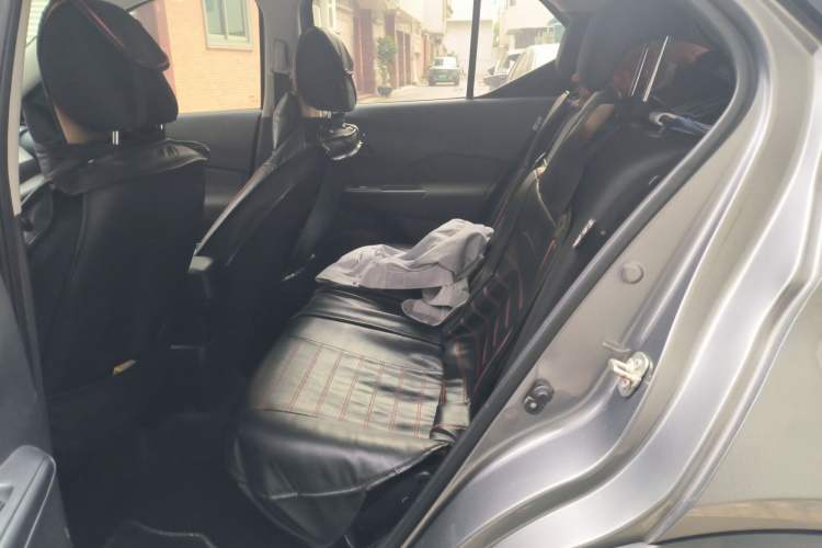 Used Nissan Kicks 2020 1.5L XE Manual Cool Edition Left Rear Seat
